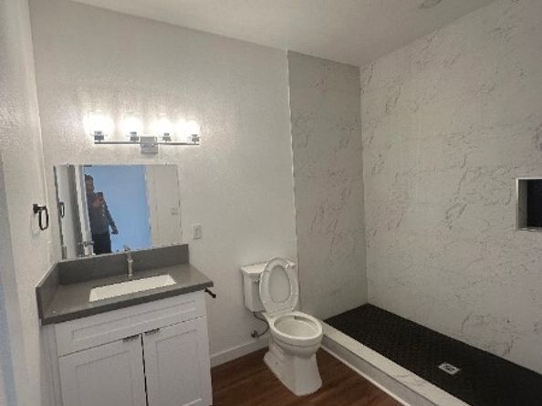 12929 Van Nuys Boulevard, Pacoima (los Angeles) CA 91331