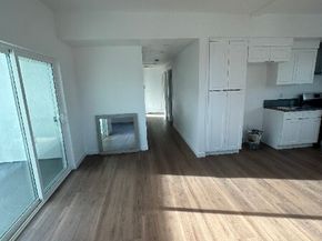 12929 Van Nuys Boulevard, Pacoima (los Angeles) CA 91331