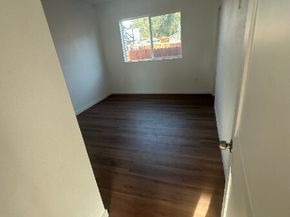 12929 Van Nuys Boulevard, Pacoima (los Angeles) CA 91331