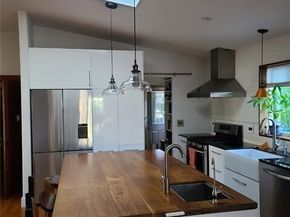 171 Comanche, Topanga (los Angeles) CA 90290