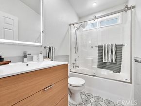 171 Comanche, Topanga (los Angeles) CA 90290