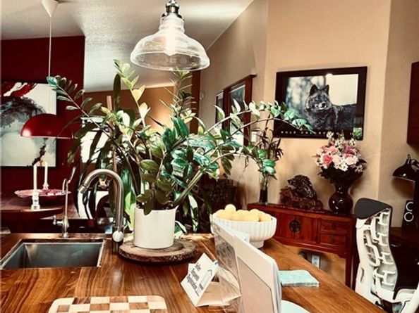 171 Comanche, Topanga (los Angeles) CA 90290