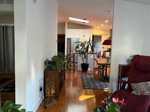 171 Comanche, Topanga (los Angeles) CA 90290