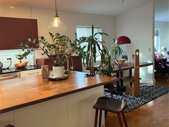 171 Comanche, Topanga (los Angeles) CA 90290