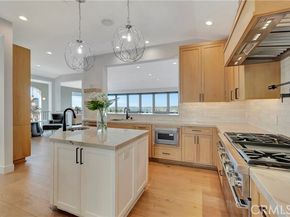 221 Carnation Avenue, Corona Del Mar (newport Beach) CA 92625