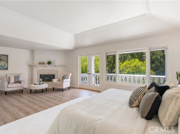 20 Meadow Wood Drive, Laguna Hills CA 92679