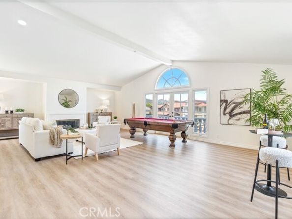 20 Meadow Wood Drive, Laguna Hills CA 92679
