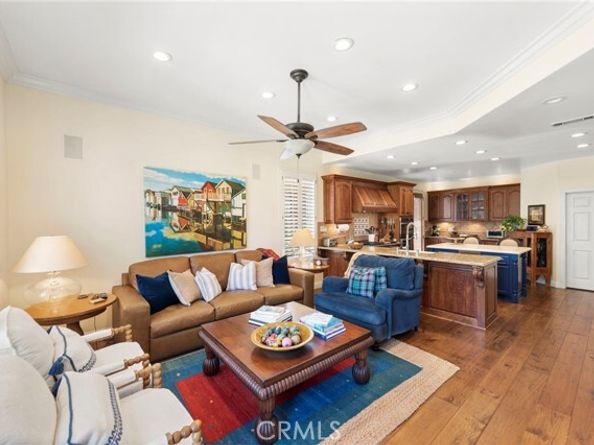 58 Downfield, Laguna Hills CA 92679