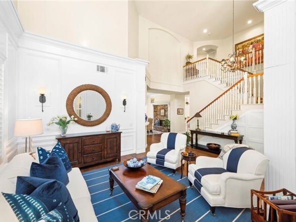 58 Downfield, Laguna Hills CA 92679