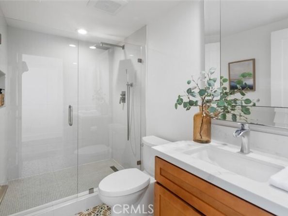 24708 Toledo, Lake Forest (el Toro) CA 92630