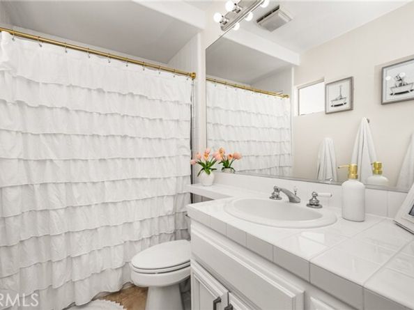 67 Blazewood, Lake Forest (el Toro) CA 92610