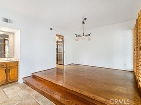 480 Kakkis Drive 103, Long Beach CA 90803