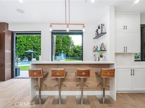 4706 Katherine Avenue, Sherman Oaks CA 91423