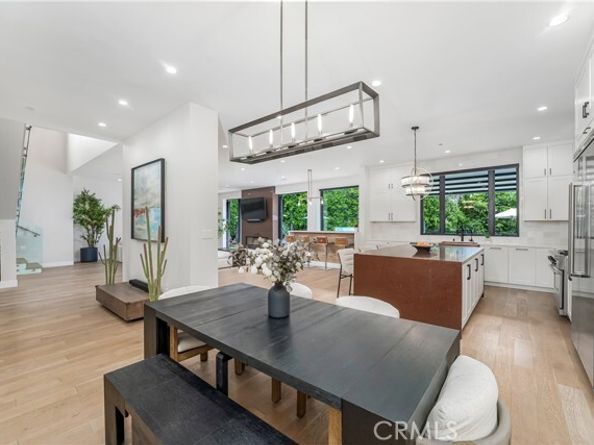 4706 Katherine Avenue, Sherman Oaks CA 91423