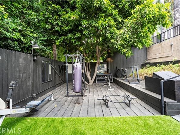 4706 Katherine Avenue, Sherman Oaks CA 91423