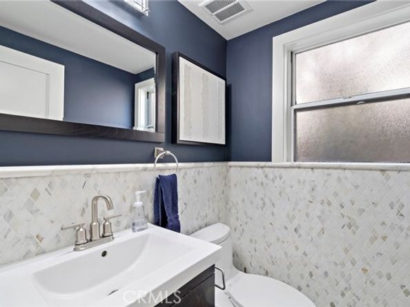 70 Fairfield, Lake Forest (el Toro) CA 92610