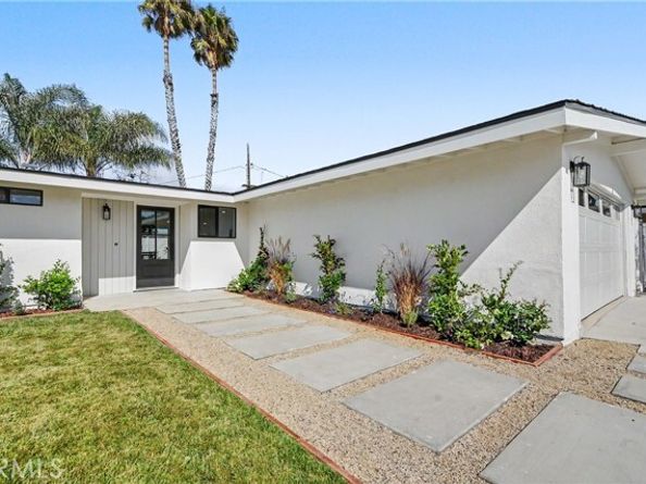 2425 Bowdoin, Costa Mesa CA 92626
