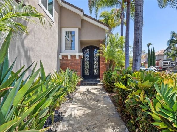 26 Larkfield Ln, Laguna Niguel CA 92677
