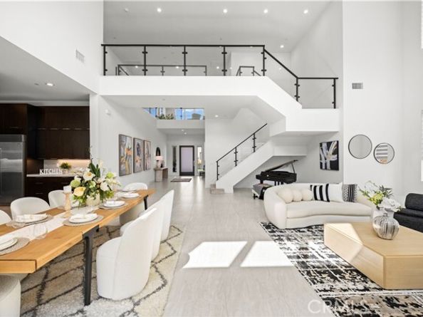 20048 W Mersey, Northridge (los Angeles) CA 91326