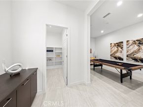 20048 W Mersey, Northridge (los Angeles) CA 91326