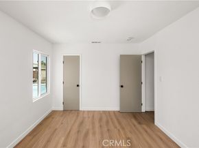 8051 Etiwanda Ave, Reseda (los Angeles) CA 91335