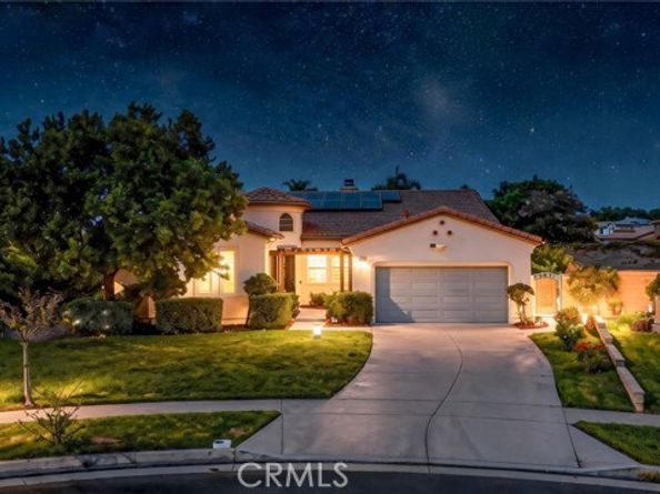 13482 Redwood, Rancho Cucamonga CA 91739