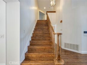 24004 Arminta Street, West Hills (los Angeles) CA 91304