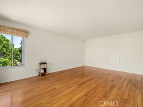 372 Carroll Park 305, Long Beach CA 90814