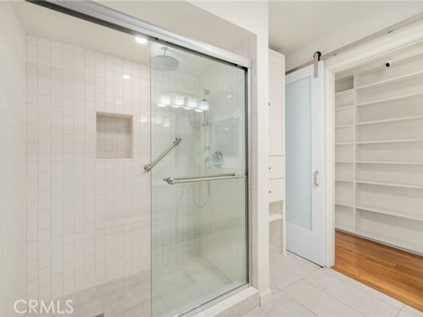 372 Carroll Park 305, Long Beach CA 90814