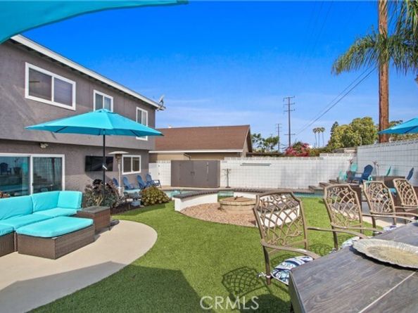 1107 Woodbury Drive, Harbor City (los Angeles) CA 90710