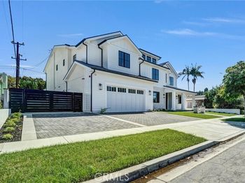 3312 Kenilworth Drive