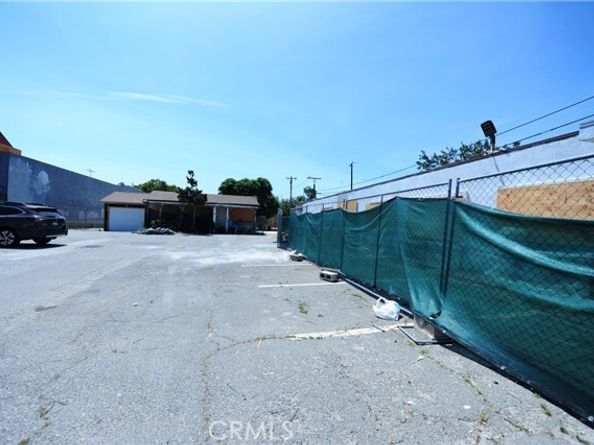 4518 W 1st Street, Santa Ana CA 92703