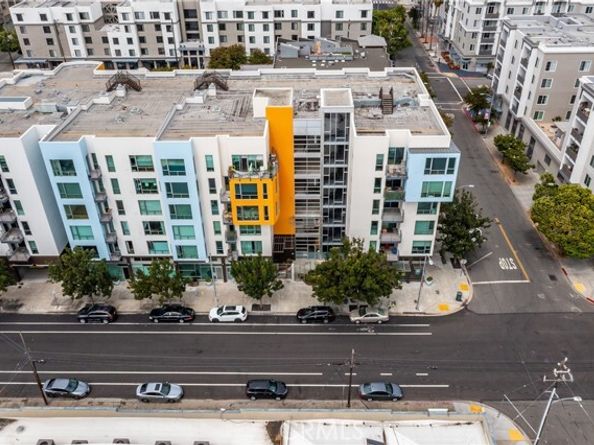 200 2nd Street 105, Oakland CA 94607