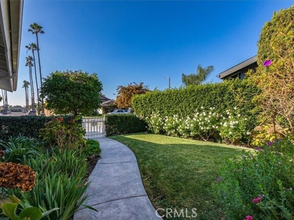 3490 Lama Avenue, Long Beach CA 90808