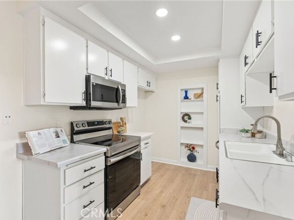 20702 El Toro 90, Lake Forest (el Toro) CA 92630