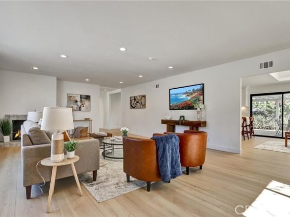 5515 Thunderbird, La Jolla (san Diego) CA 92037