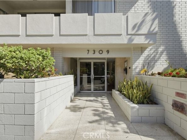 7309 Franklin Ave 105, Los Angeles CA 90046