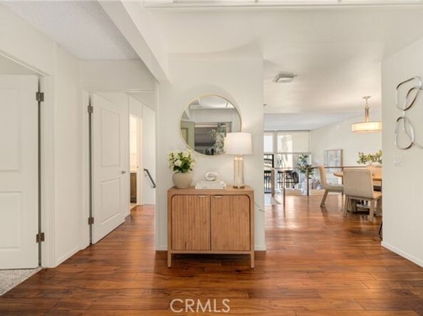 9233 Marina Pacifica, Long Beach CA 90803