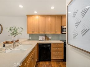 9233 Marina Pacifica, Long Beach CA 90803