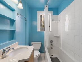 360 Ocean Boulevard B, Long Beach CA 90802