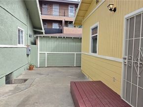 1060 Cherry, Long Beach CA 90813