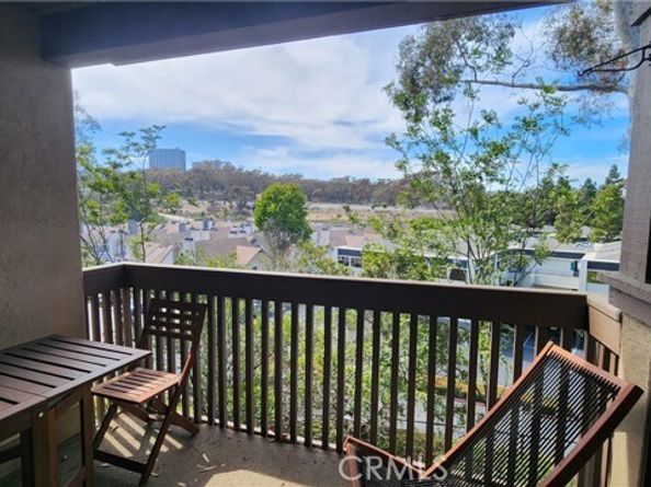 8860 Villa La Jolla Drive 215, La Jolla (san Diego) CA 92037