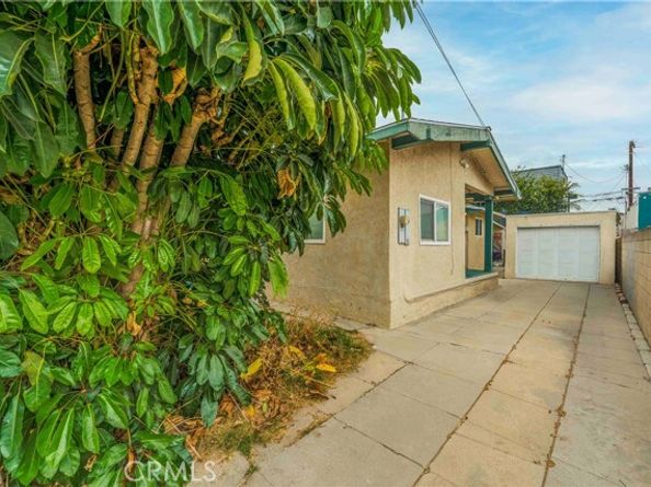1012 Vina, Long Beach CA 90813