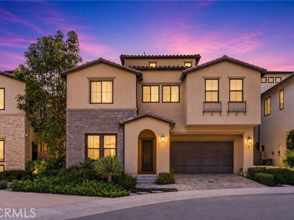 17 Ponte, Lake Forest (el Toro) CA 92630