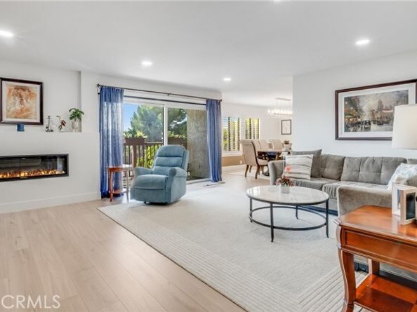 6330 Riviera, Long Beach CA 90815