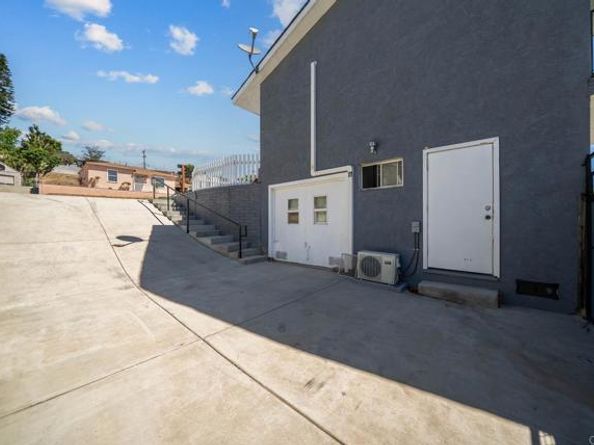 1913 Ensenada Street, Lemon Grove CA 91945