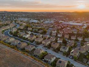 1751 Avenida Regina, San Marcos CA 92069