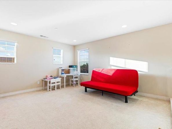 1751 Avenida Regina, San Marcos CA 92069