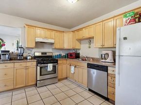 220 W Calle Primera, San Ysidro (san Diego) CA 92173