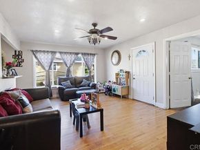 220 W Calle Primera, San Ysidro (san Diego) CA 92173